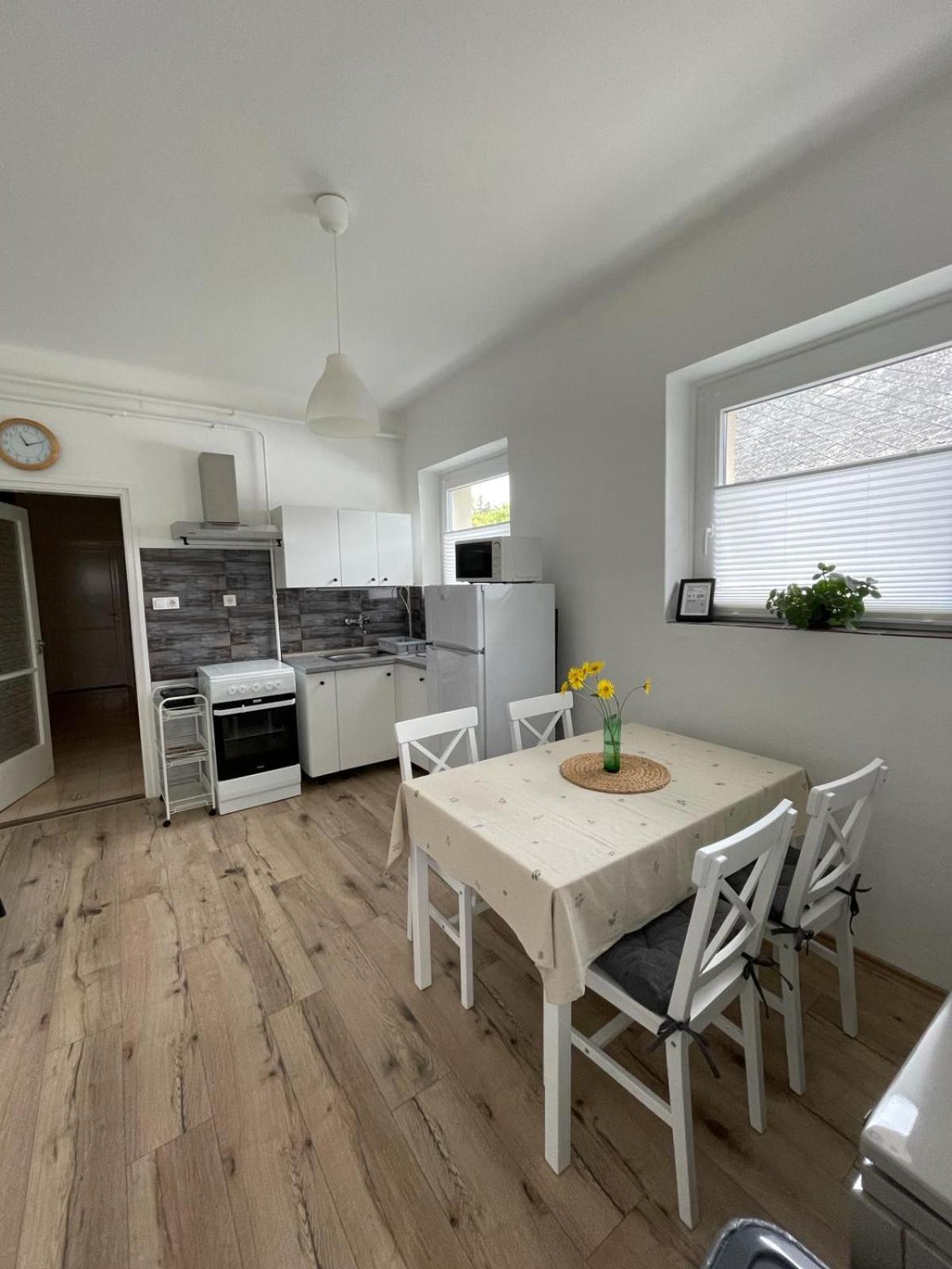 Attila Vendeghaz Apartment Balatonboglar Luaran gambar